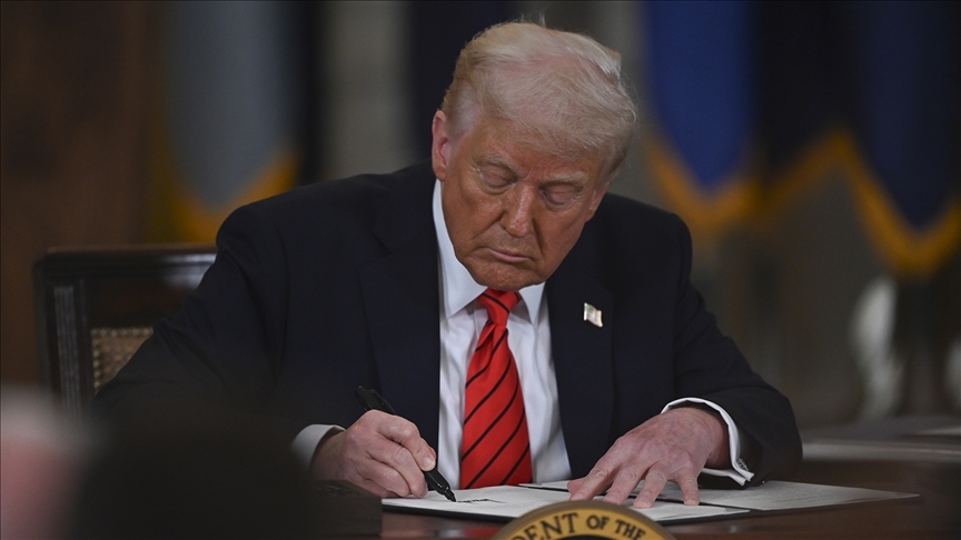 ABD Başkanı Trump’tan Yapay Zeka Eylem Planı: Küresel Rekabette Çin’e