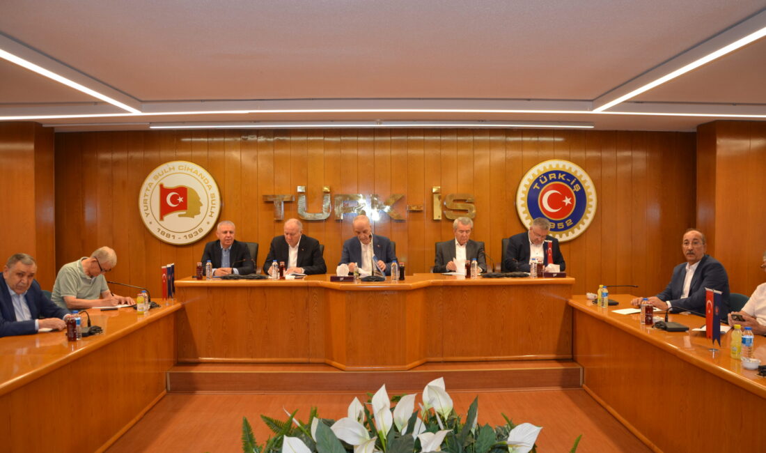 Gündem: TÜRK-İŞ Başkanlar Kurulu Toplantısı Flaş Gelişme: Kamu Toplu İş