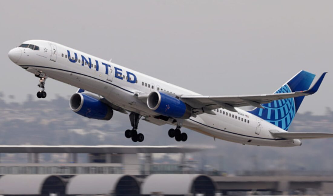 United Airlines Reports Strong Q2 Earnings Amidst Rising Travel Demand