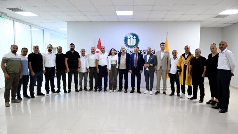Yönetici Akademisi Eğitimi Tamamlandı: Sertifika Töreni Gerçekleşti İnönü Üniversitesi ve