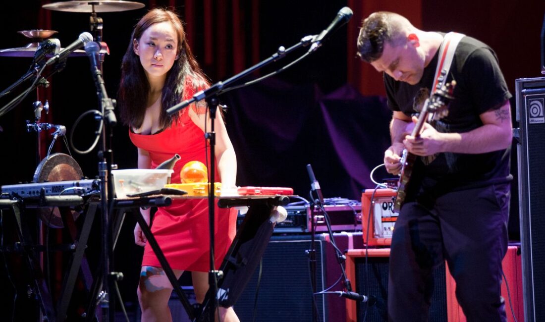 Xiu Xiu müziklerini Spotify’dan kaldırmayı planlıyor Spotify’dan Çekilme Nedenleri Deneysel