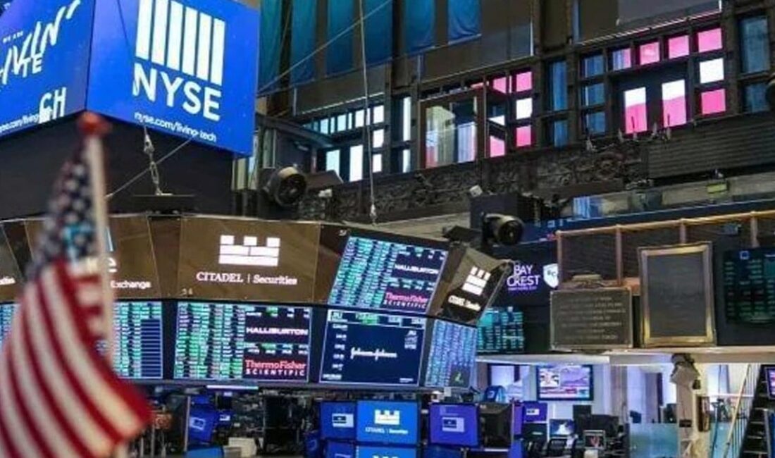 ABD Borsa Endekslerinde Düşüş, Enflasyon Verileri ve İmalat Sektöründe Sürpriz