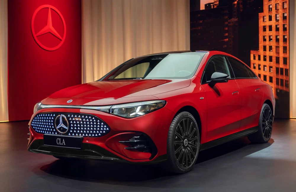 Mercedes-Benz’in Yeni Elektrikli CLA Modeli: Sade Tasarım ve Modern Teknoloji