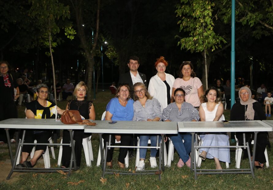 Ataevler Mahallesi’nde Eğlence Dolu Bir Gece Nilüfer Belediyesi’nden Keyifli Etkinlik