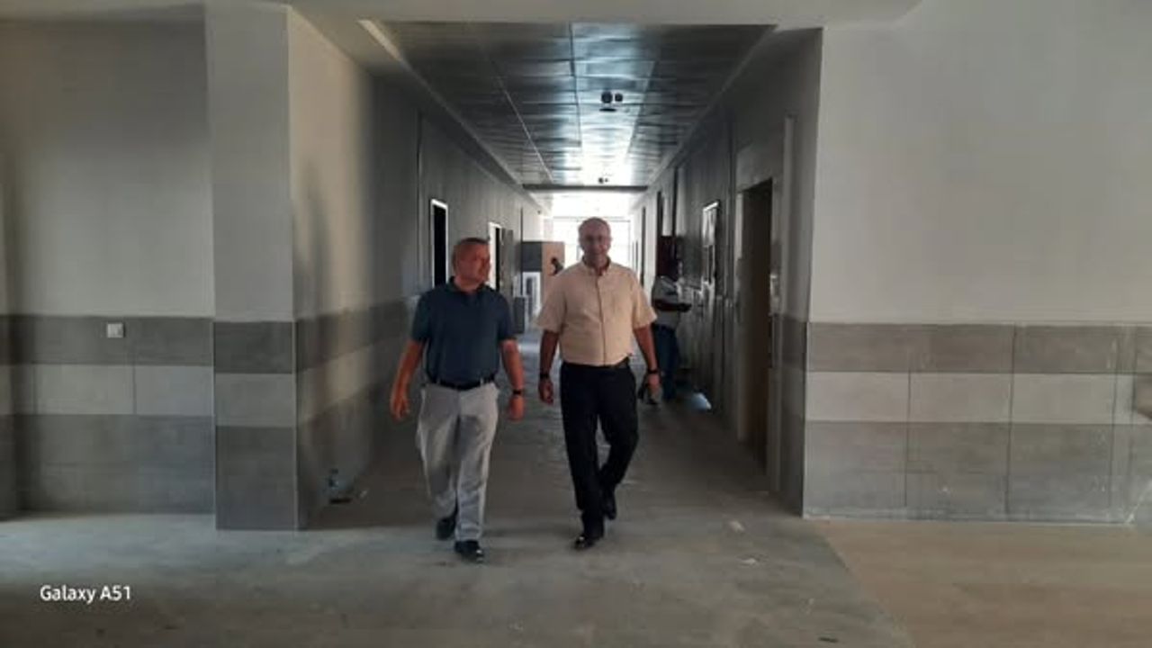 1754910392 Tasburun TOKIde Egitim Icin Yeni Okul Insaati Incelendi