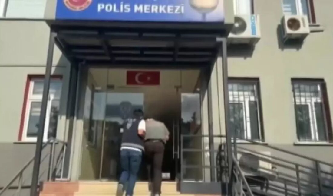 Esenyurt’ta Uyuşturucu Kullanımı: Okul Önünde Dikkat Çeken Olay Uyuşturucu Kullanımı
