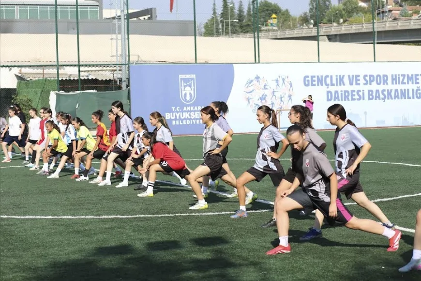 ABB FOMGET Kadın Futbol Takımı’ndan Ücretsiz Kız Futbol Okulu Ankara’da