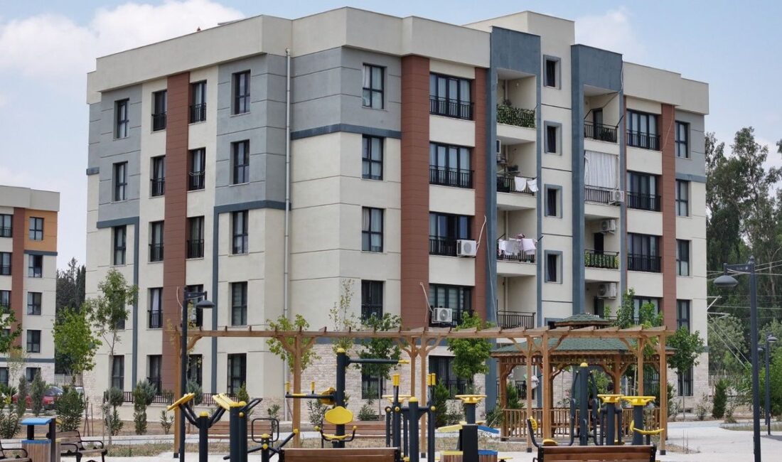 Adana’da Depremin Ardından 7.307 Yeni Konut Hak Sahiplerine Teslim Edildi