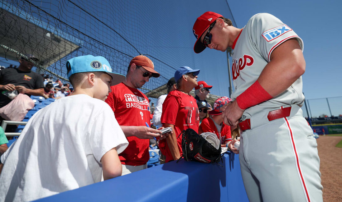 Philadelphia Phillies’in Yükselen Yıldızları: Aidan Miller ve Diğer Yetenekler Philadelphia