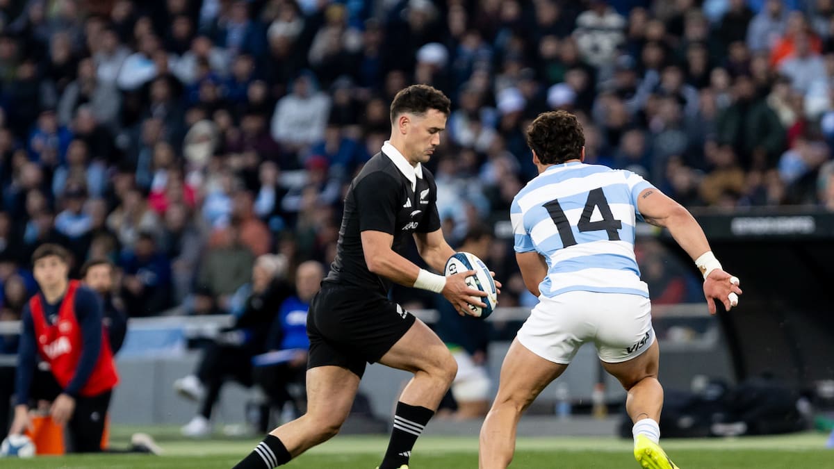 All Blacks ve Arjantin Buenos Airesteki Heyecan Dolu Rugby Maci