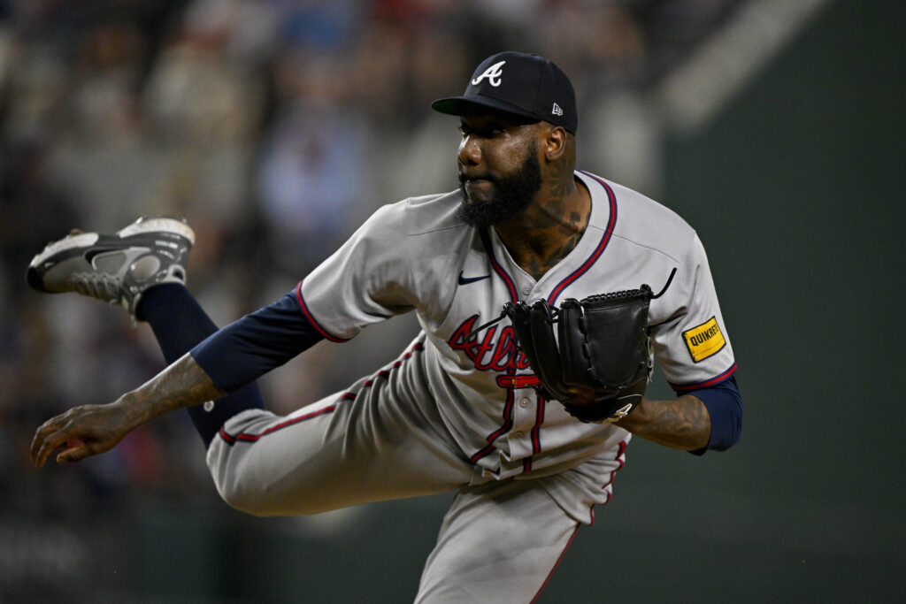 Astros, Enyel De Los Santos ile Anlaşma Sağladı Houston Astros,