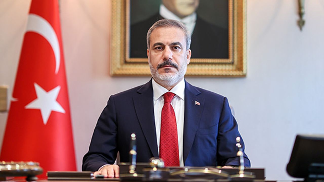 Bakan Fidanin Universite Diplomasi Iddialari Yuksek Lisans Kontenjaninda