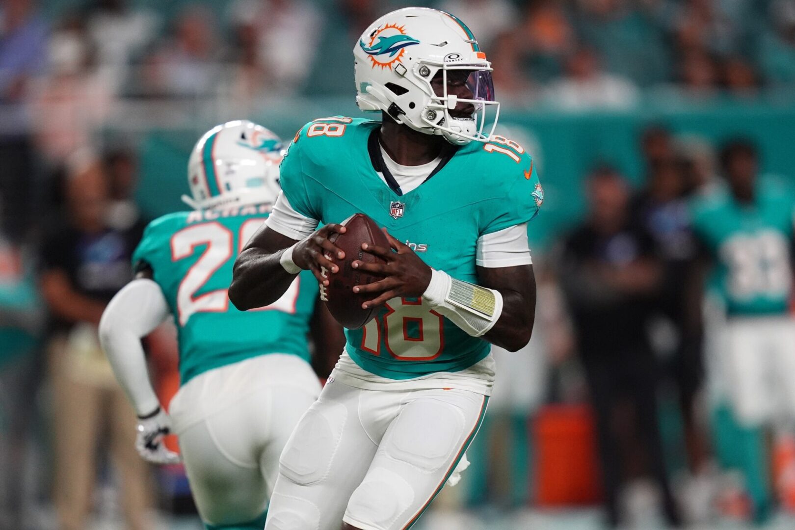 Bugun Browns QB Tyler Huntley Ile Flas Gelisme ve Global