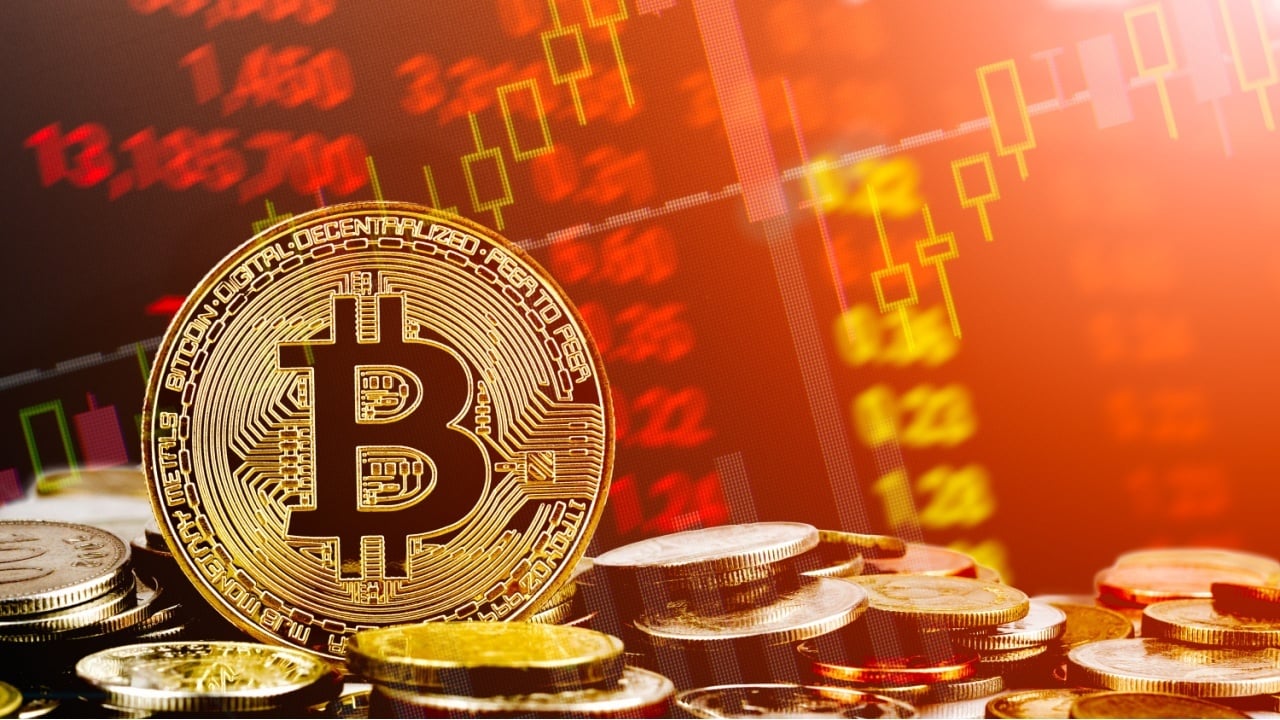 Bugun Kripto ETFleri 1 Milyar Dolar Geri Alimlarla Cokuste