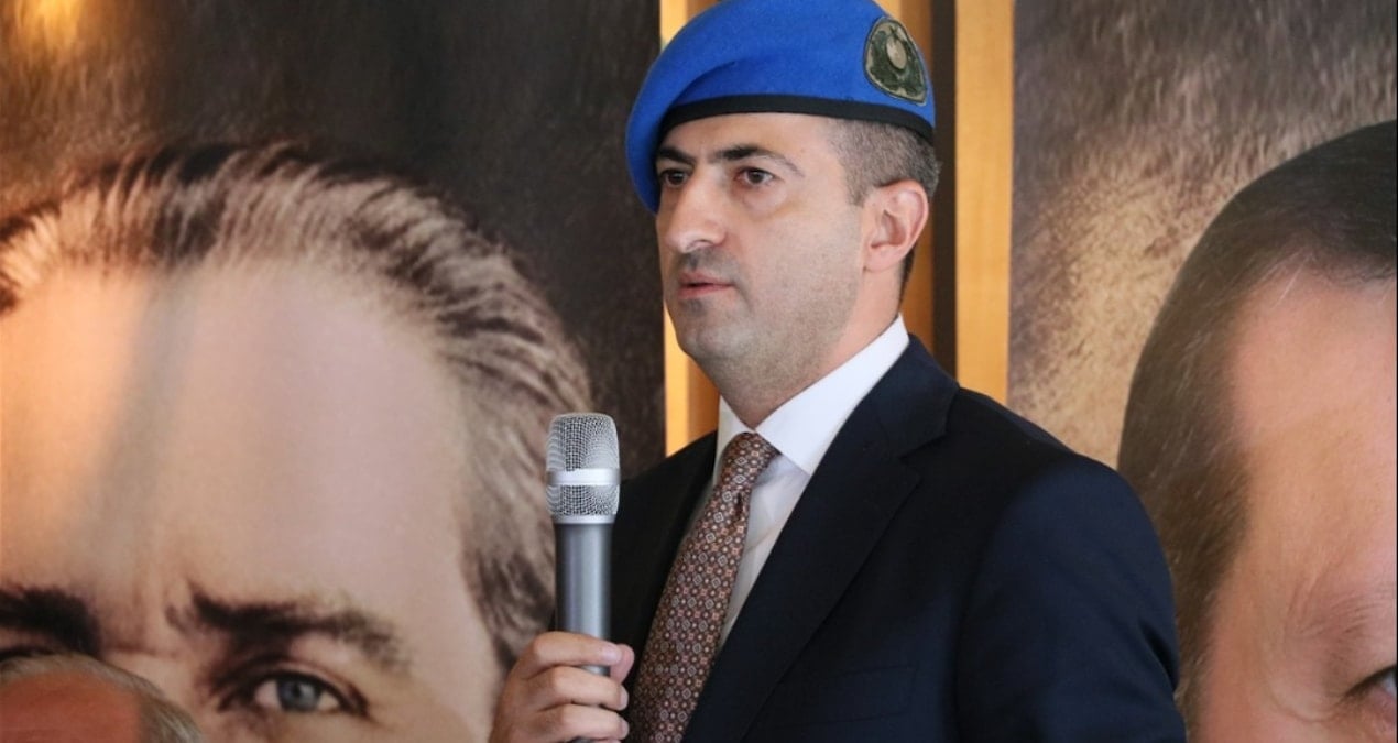Celebi Komando Beresiyle Ikna Turu Yaparken Tepkiler Yagdi