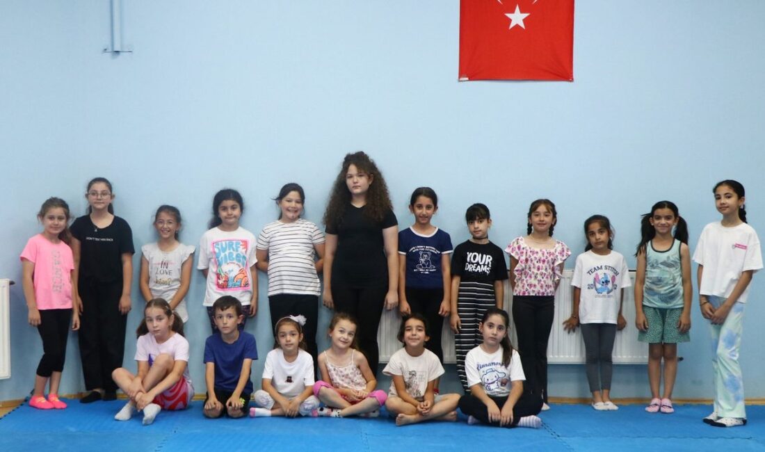 Çiftlikköy Belediyesi Yaz Kursları Sona Erdi 600 Öğrenci Yaz Dönemini