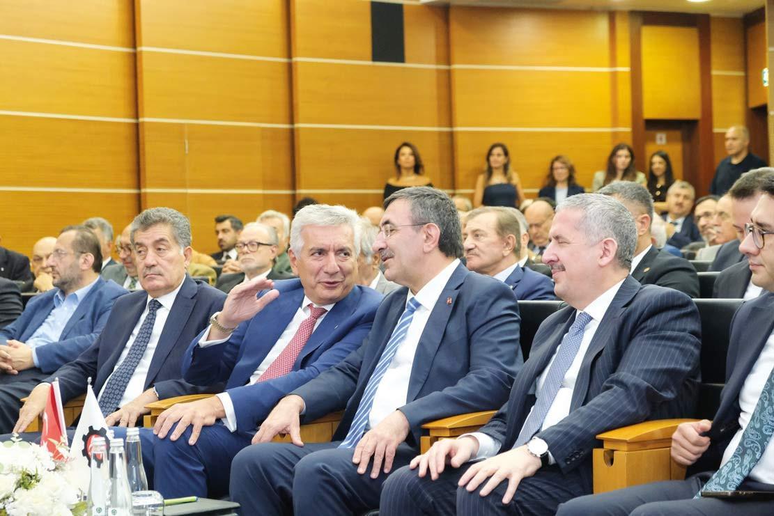 Cumhurbaşkanı Yardımcısı Cevdet Yılmaz’dan Sanayicilere "Zorluklar Geçici" Mesajı Cevdet Yılmaz,