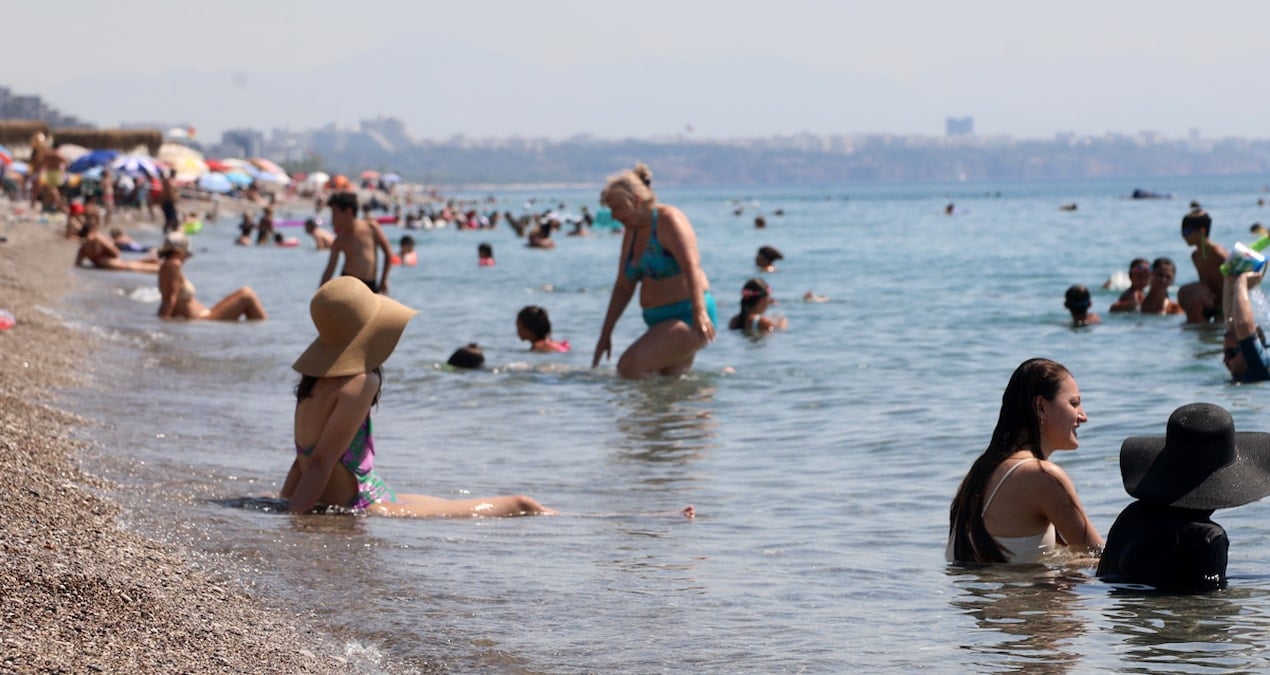 Denize Girenlerin Kasinti Ve Yanma Sorunu Sebebi Aciklandi