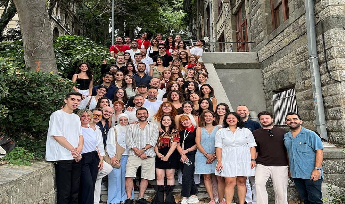 UniChallenge+: Dijital Reklamcılık Alanında Genç Yeteneklere Fırsat Genç Yeteneklerin Gelişimi