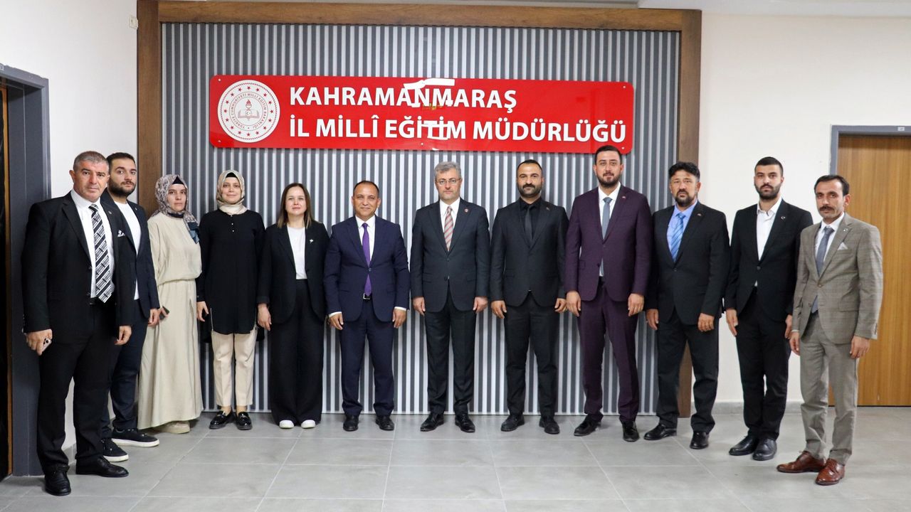 Egitimde Yeni Donem MHP Il Baskani Metehandan Baydura Ziyaret