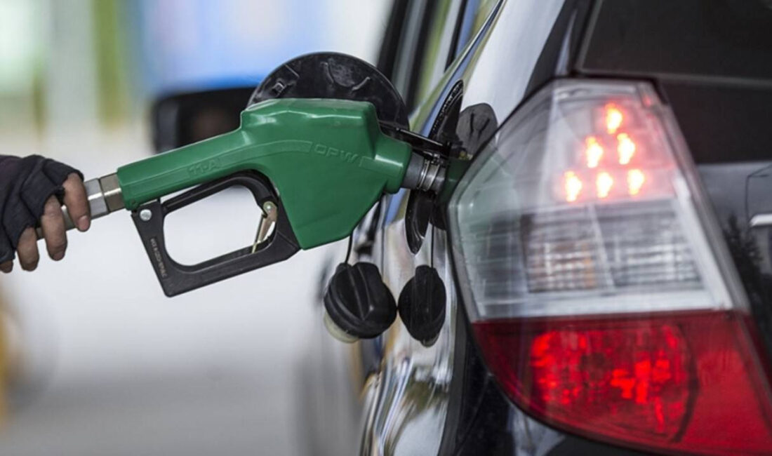Enflasyon Etkisi: Akaryakıt Fiyatlarına Gelen Zamlar Son dönemde Brent petrol