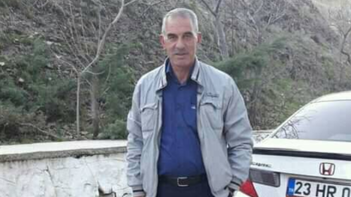 Elazigda Ogretmen Nehirde Serinlerken Hayatini Kaybetti