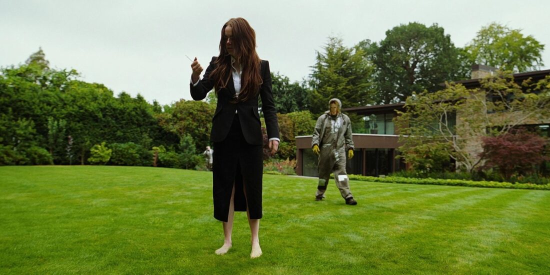 Yorgos Lanthimos’un Yeni Şaheseri: Bugonia Emma Stone ve Yorgos Lanthimos’un