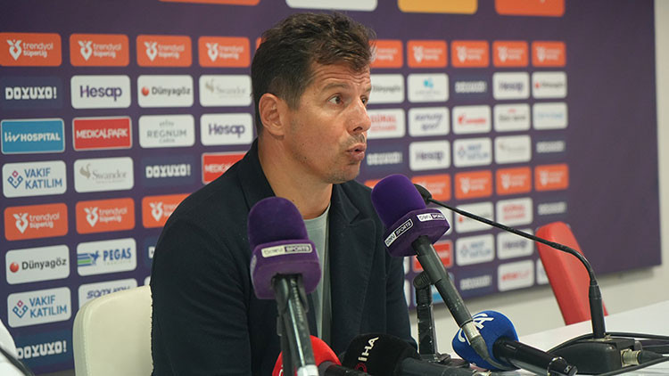 Emre Belözoğlu: "Sorumluluğu Üzerime Alıyorum" Antalyaspor, Fatih Karagümrük’e Mağlup Oldu