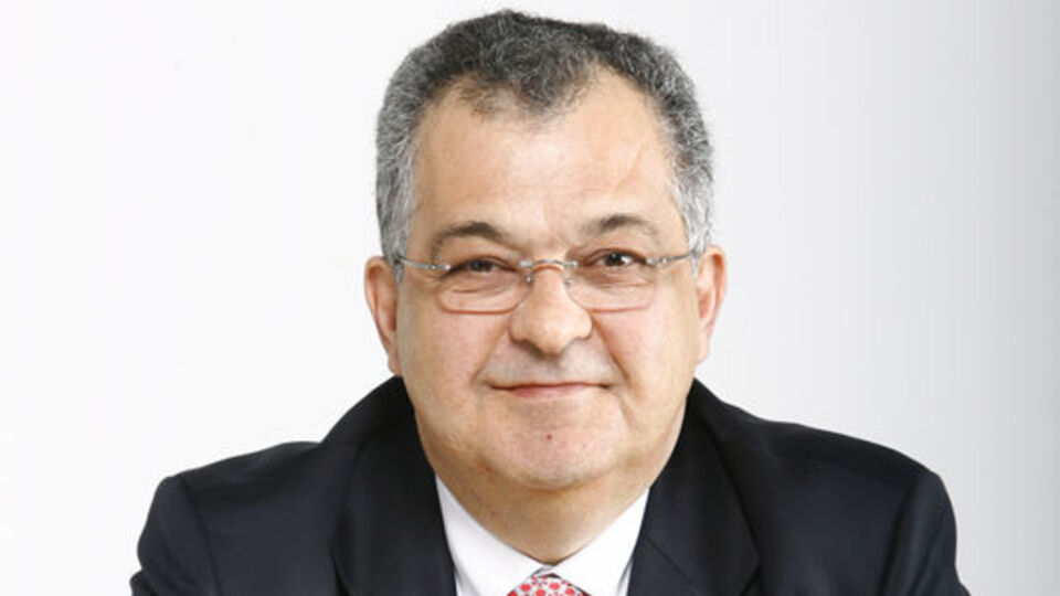 Ekonomist Ercan Kumcu 70 Yaşında Hayatını Kaybetti Türkiye Cumhuriyeti Merkez