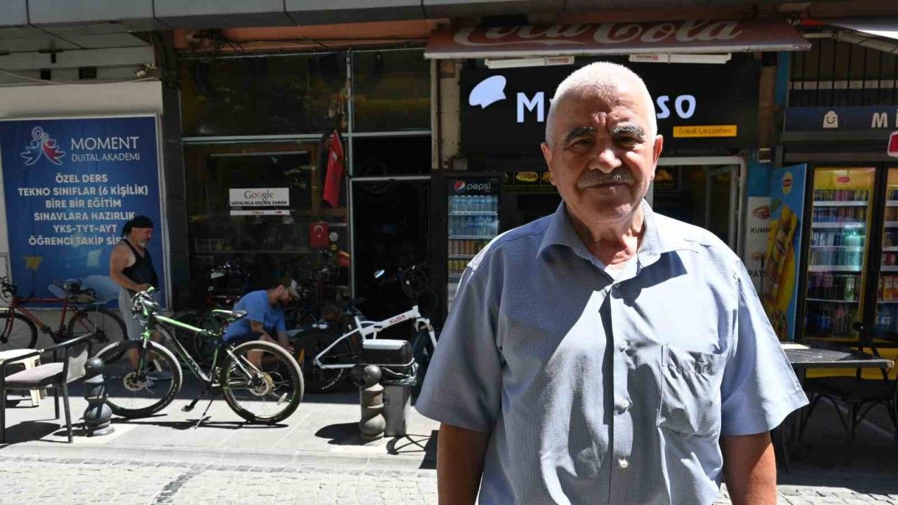 Eskisehirde Ogretmenlerin Iyilik Hareketi Once Uzuntu Sonra Sevinc