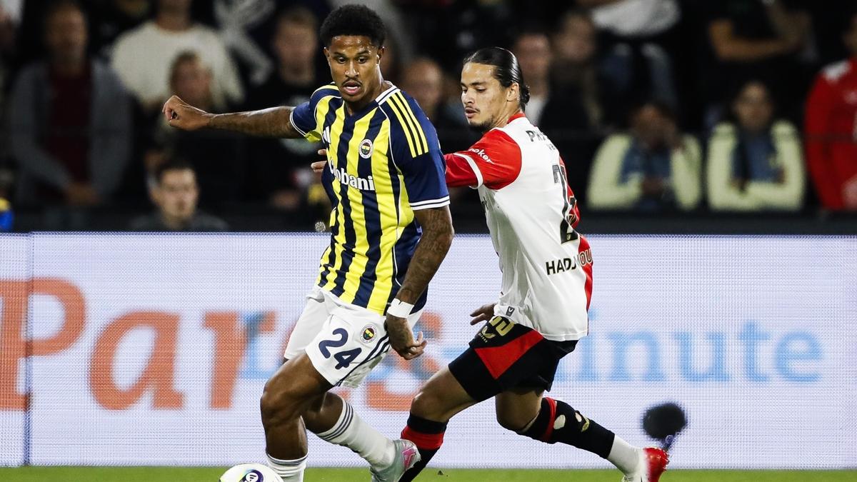 Feyenoord Fenerbahce Maci Gundemi Sarsti Son Dakika Tepkileri