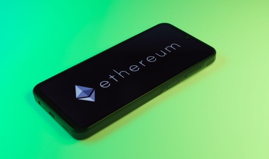 Ether ve bitcoin ETF’leri Yüksek Girişlerle Yükseliyor Ether ETF’leri 309