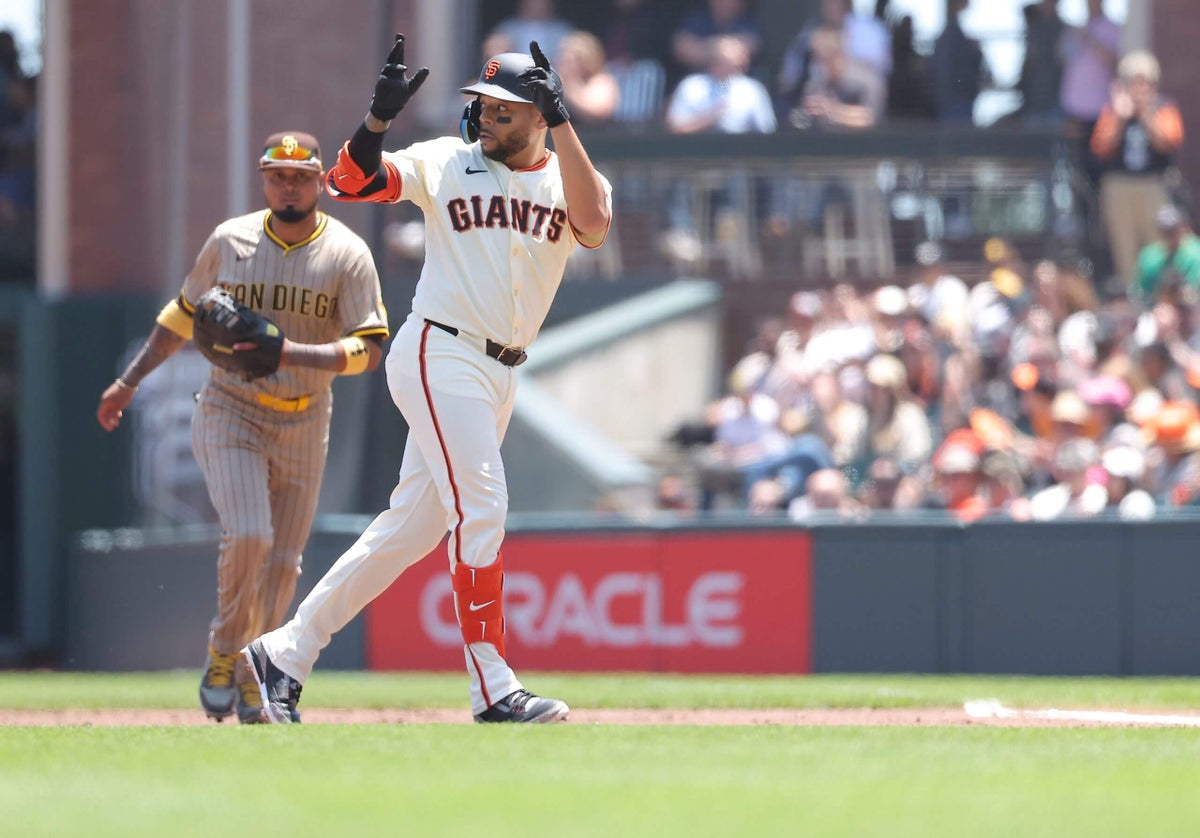 Flas Gelisme Giants Padres Serisi Global Trendleri Etkiliyor