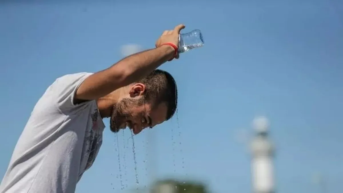 Flas Gelisme Meteorolojiden Hava Durumu Uyarisi Sicaklik 43°Cyi Gececek
