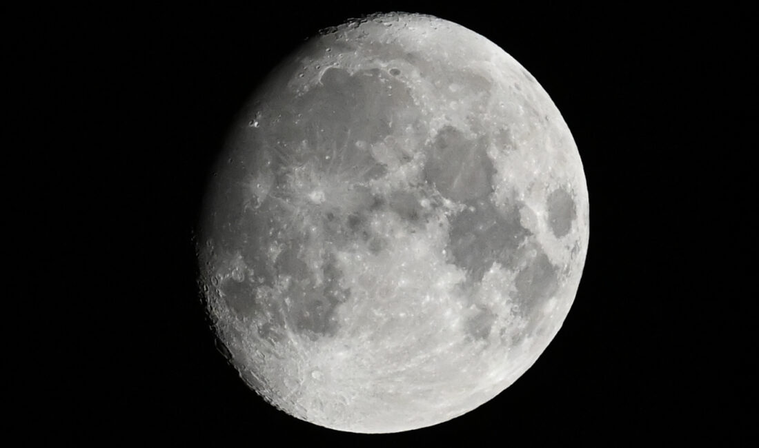 Waxing Gibbous Moon to Shine Near Antares This Sunday Stargazing