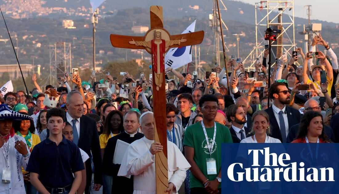 Pope Leo XIV Celebrated by Hundreds of Thousands at Jubilee
