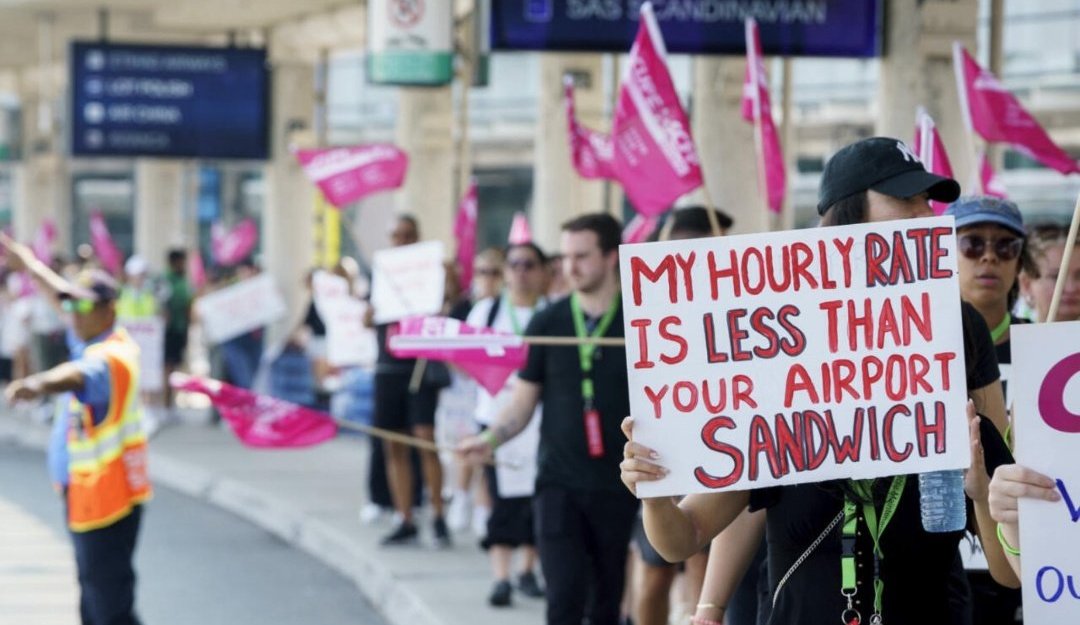 Air Canada Kabin Memurları Grevde: Tahkim Kararına Rağmen Eylem Sürüyor