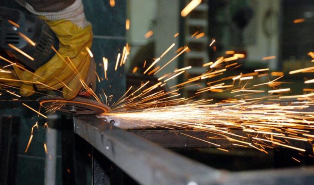 İstanbul Sanayi Odası PMI Verileri: Sanayi Sektörü Zor Günler Geçiriyor