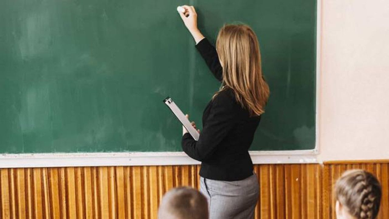 MEB Kiyafet Yonetmeligi Egitime Bozuk Zihniyet Dayatmasi