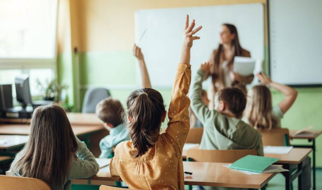 MEB’den 10 Bin Öğretmen Ataması Hakkında Beklenen Gelişmeler Milli Eğitim
