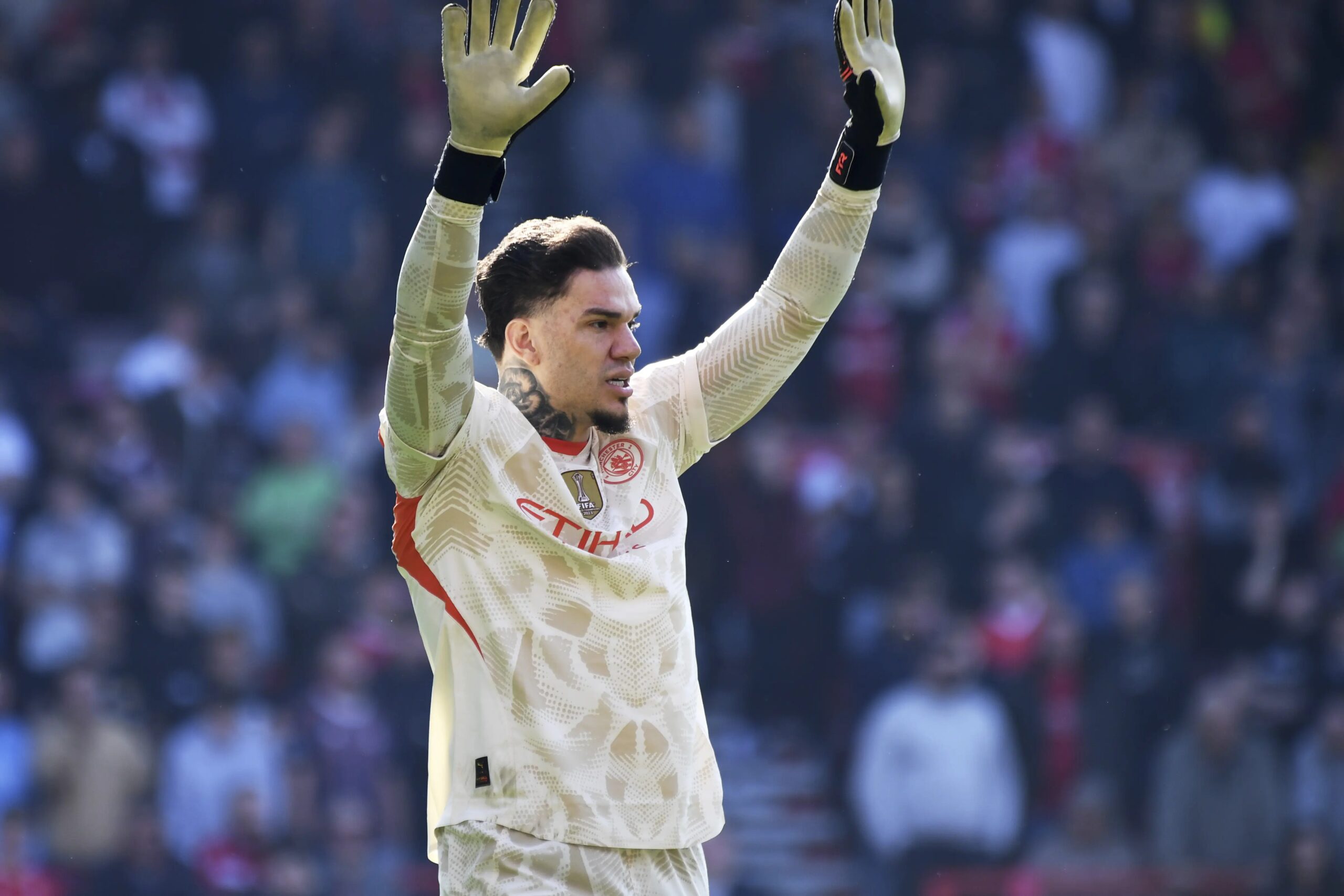 Manchester'da sıcak saatler: Ederson adım adım Galatasaray'a - 1