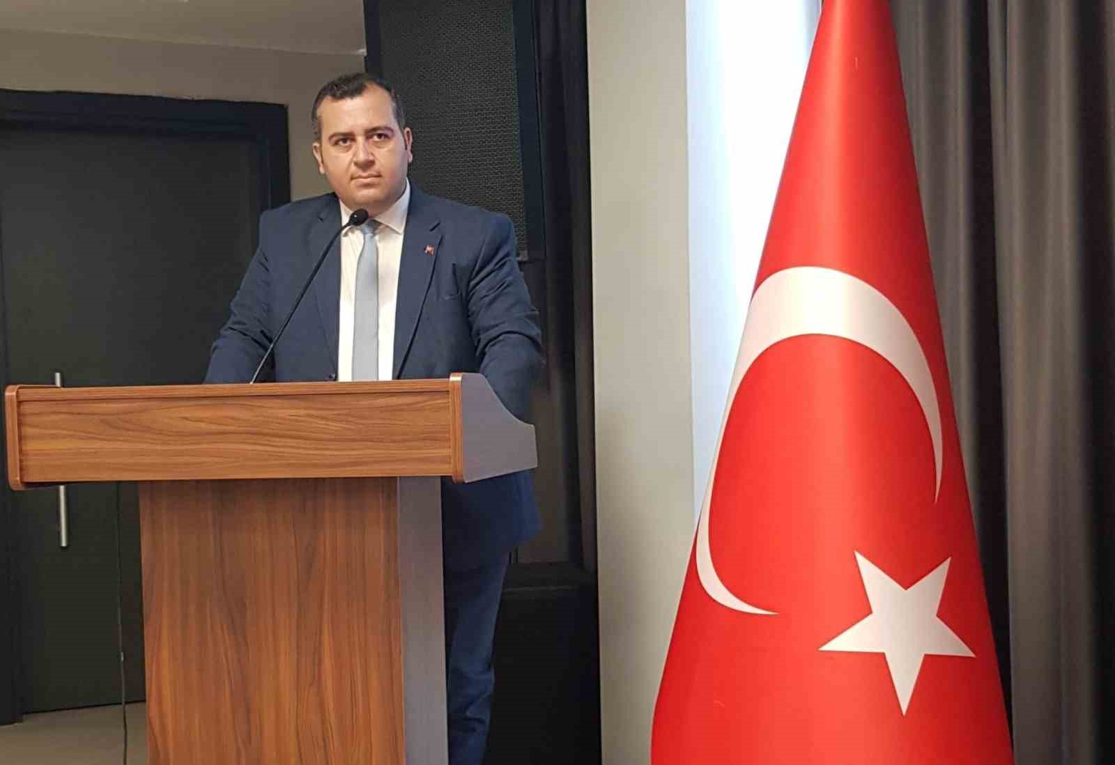 Mehmet Gulecten Ogretmenlerin Ozluk Haklari ve Ek Ders Degerlendirmesi