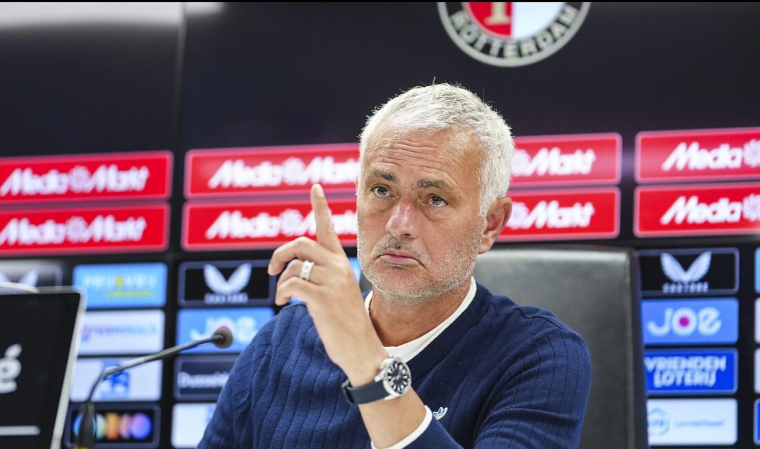 Mourinho’nun Erken Soyunma Odası Ziyareti: Sebebi Ortaya Çıktı Göztepe ve