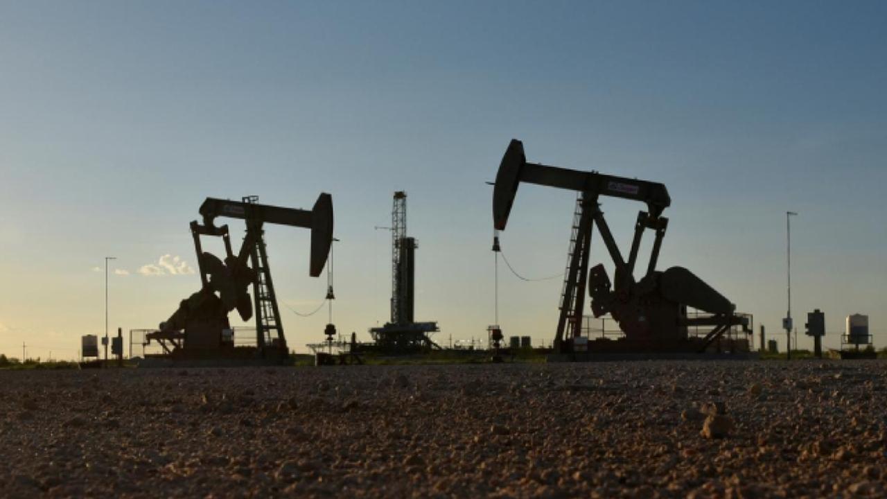 OPEC Uretimi Artiriyor Yatirimcilar Faiz ve Borsa Dengesini Ariyor