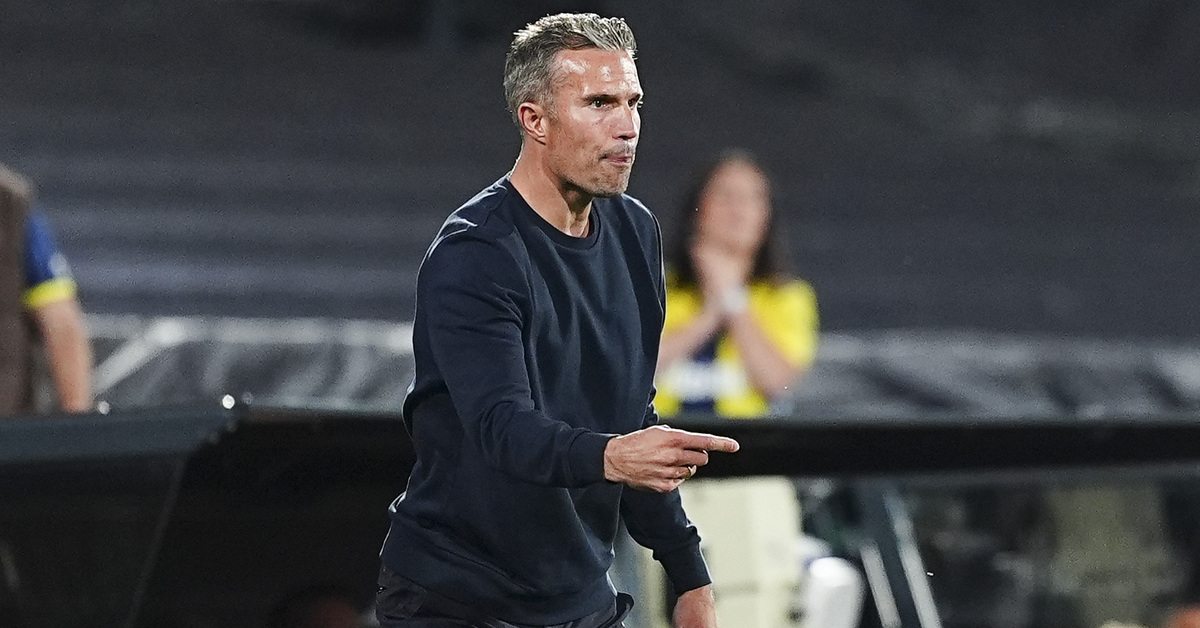 Robin Van Persieden Kadikoydeki Sampiyonluk Golu Aciklamasi