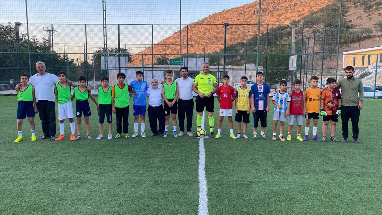 Savurda Futbol Turnuvasi Sampiyonu Belli Oldu Mac Sonuclari Aciklandi