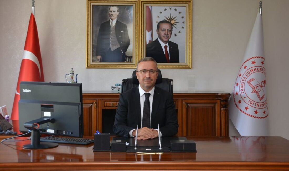 Okul Müdürü ve Aile Birliği Başkanı Arasındaki Aşk Skandalı Eğitim