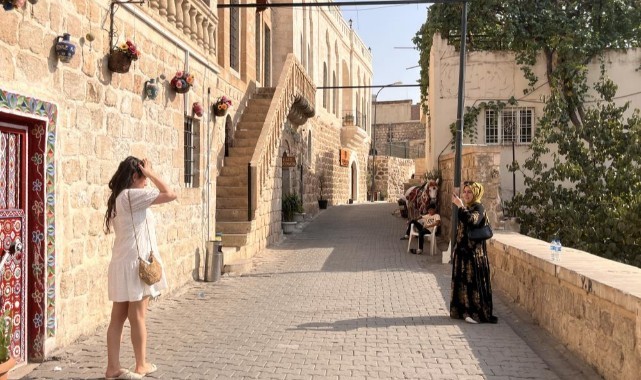 Flaş Gelişme: Mardin’de Turizm Hareketliliği Düşüşte Kritik Gelişme: Sıcaklıklar Mevsim
