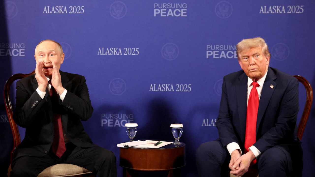 Son Dakika Trumpin Putine Hediye Gondermesi Gundemi Sarsti