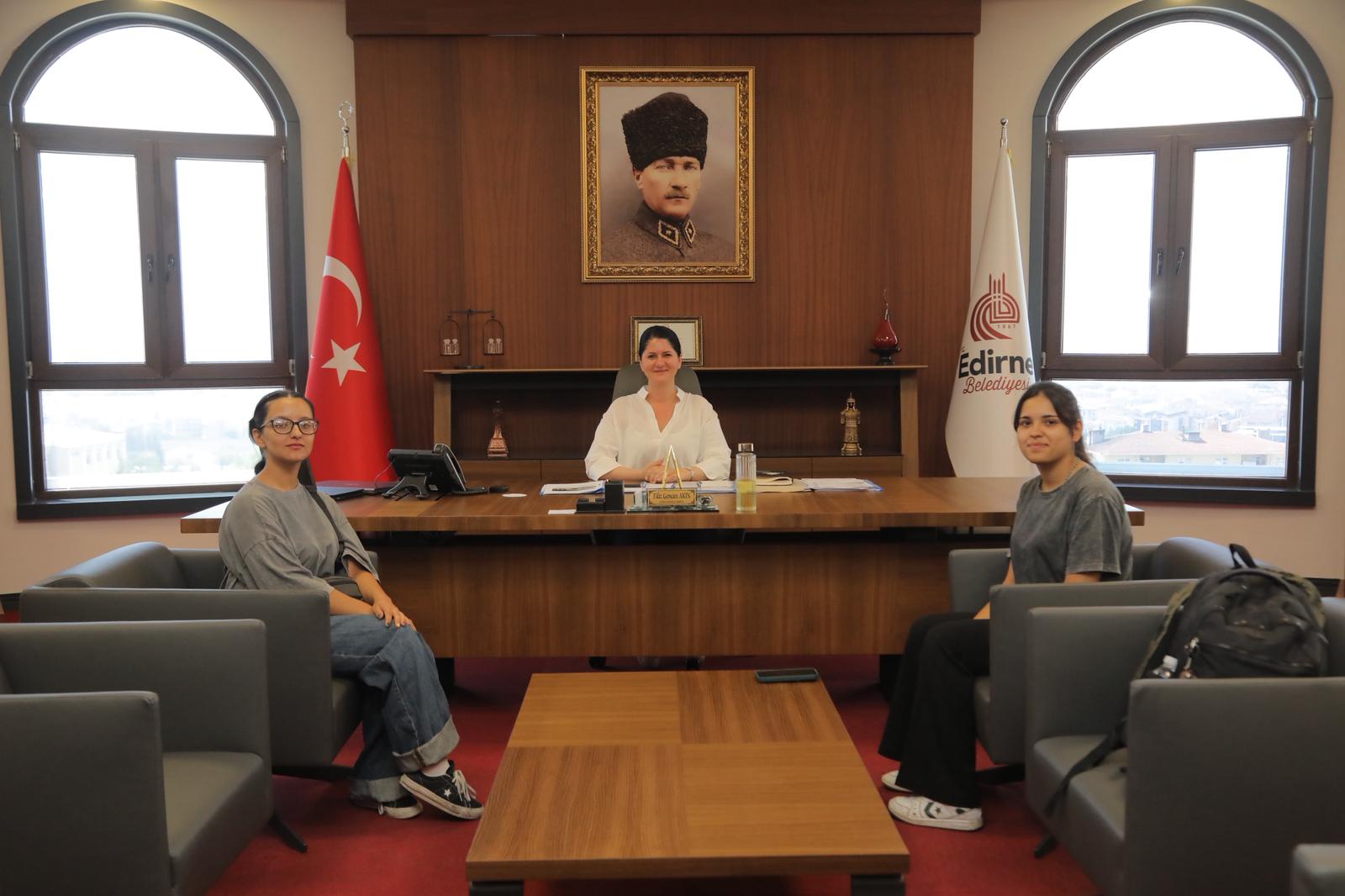 Tum Taleplerimiz Icin Sinav Burs ve Tercih Mucadelesi Devam Ediyor